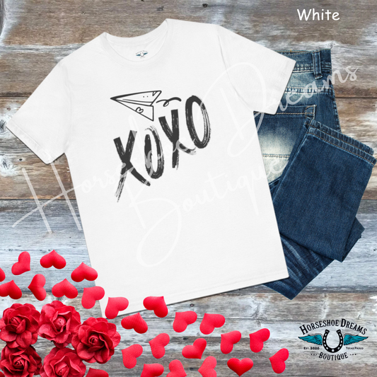 Sending My Love Graphic Tee